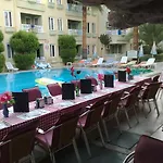 Club Sunset Апарт-отель 3*
