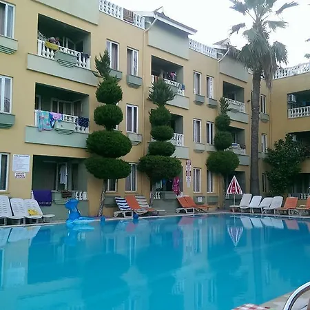 Aparthotel Club Sunset 3*