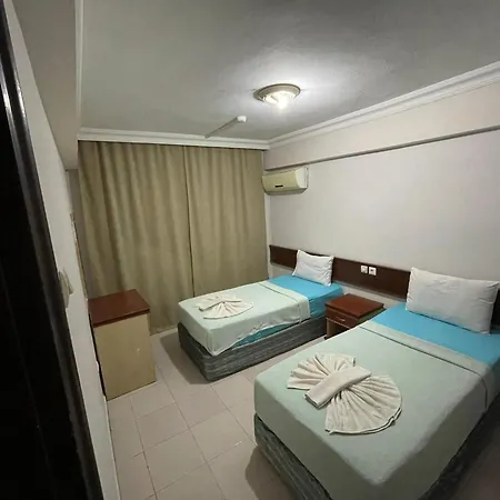 Club Sunset Aparthotel 3*