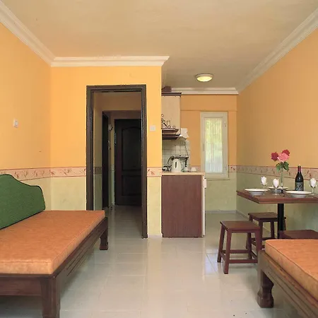 Hotel de apartamente Club Sunset 3*