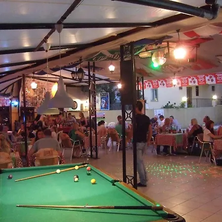 Club Sunset Aparthotel 3*