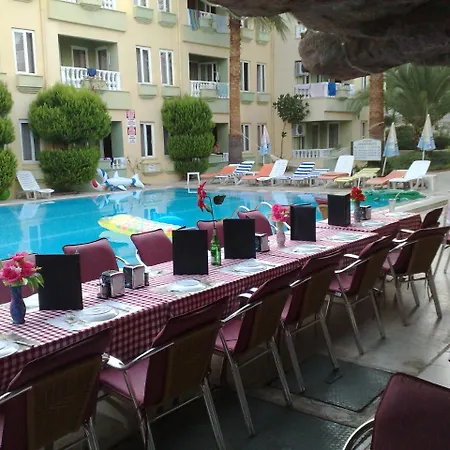 Club Sunset Aparthotel 3*