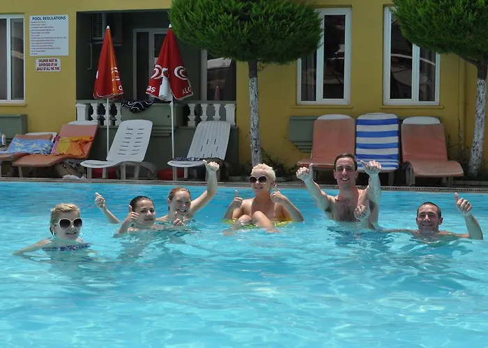 Club Sunset Apartmanhotel