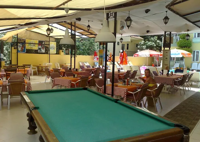 Club Sunset Apartmanhotel 3*