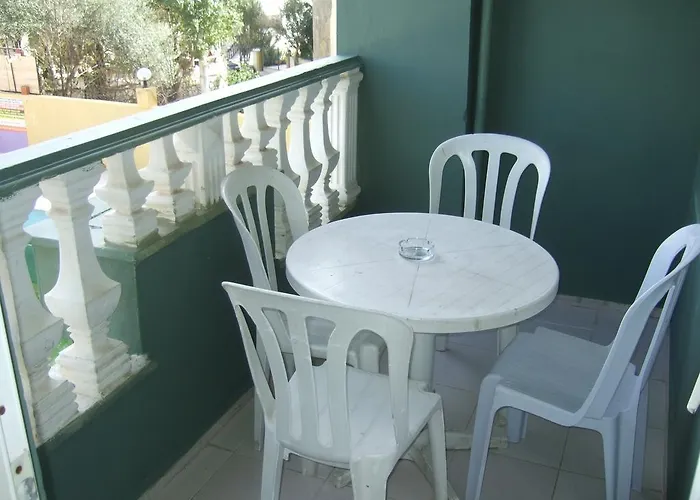 Club Sunset Apartmanhotel 3*