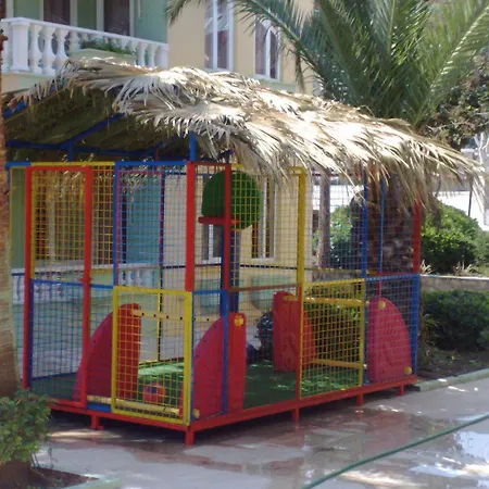 Club Sunset מרמריס