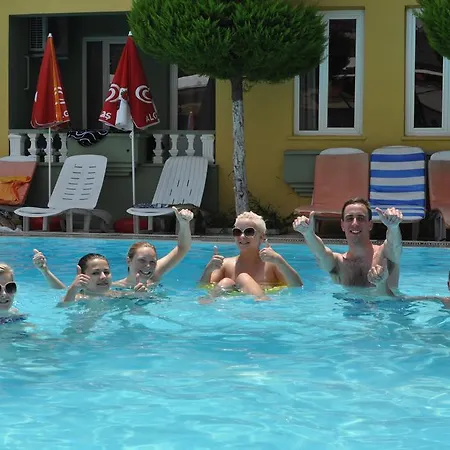 Club Sunset Ξενοδοχείο με διαμερίσματα