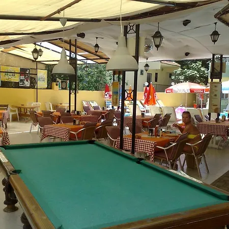 Club Sunset Apartmanhotel 3*
