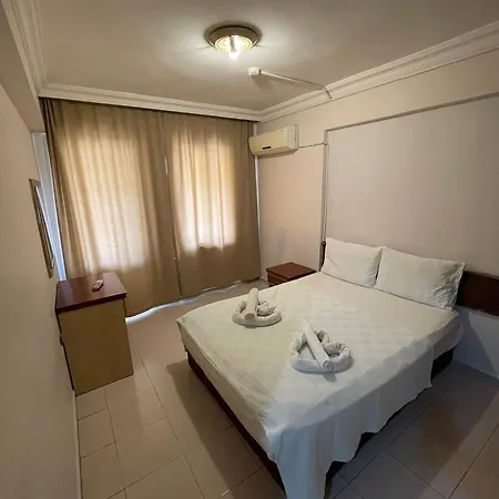 Club Sunset マルマリス