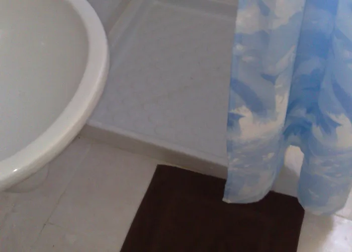 Club Sunset アパートホテル