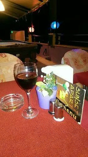 Club Sunset マルマリス